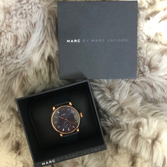 **SOLD**Marc jacobs wrist watch - Picture 1 of 3